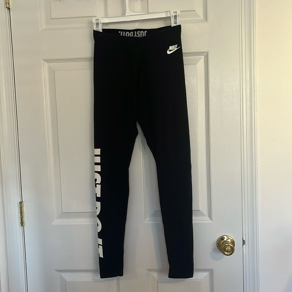 Nike leggings